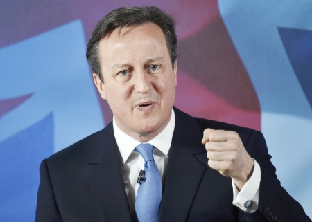 4月25日伦敦南部，竞选活动中的英国首相戴维•卡梅伦。（AFP/Getty Images)