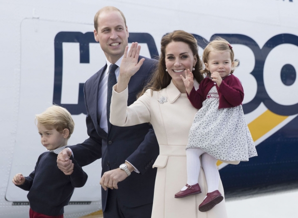 英国剑桥公爵威廉王子和公爵夫人凯特以及他们的孩子乔治王子和夏洛特公主。（Getty Images)