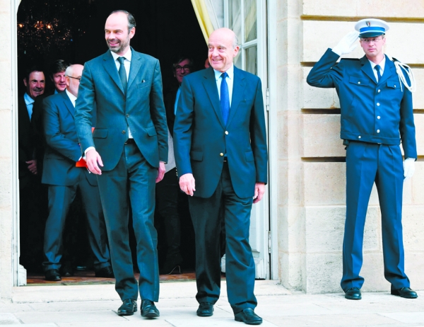 法国总理菲利普在波尔多拜访朱佩。（AFP/Getty Images）