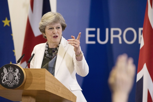 2017年10月20日，英国首相特蕾莎•梅在布鲁塞尔举行的新闻发布会上。（Dan Kitwood/Getty Images）