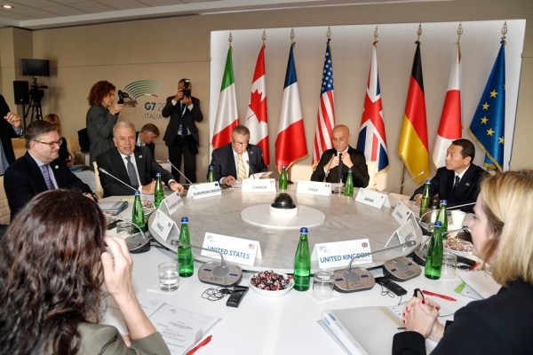 七国集团内政部长及互联网科技巨头代表于10月19日在意大利伊斯基亚举行了为期两天的国际反恐讨论会。（AFP/Getty Images）