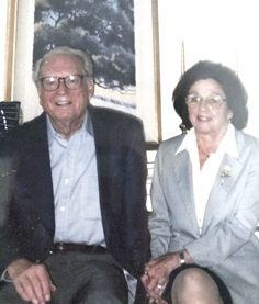 查尔斯与妻子生前时的照片