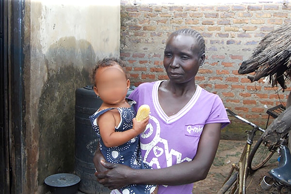 一名被遗弃的乌干达妇女及其孩子