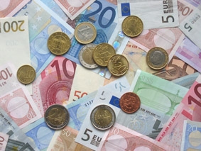 各式欧盟货币（Avij/维基百科）