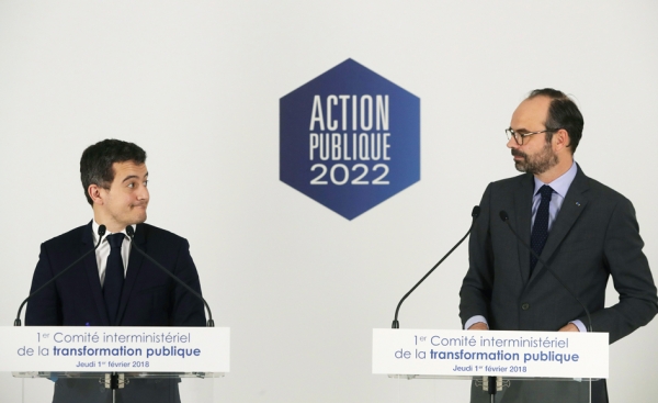 2月1日，法国公务行动与公共账务部部长达马南(Gérald Darmanin)和总理菲利普(Edouard Philippe)在巴黎宣布公务员自愿离职方案。（A