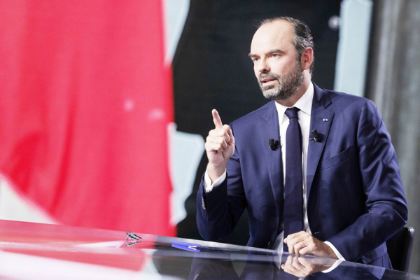 9月27日，菲利普参加法国电视二台的政治访谈节目（L'Emission politique）。（AFP/Getty Images）