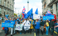 伦敦爆发大规模反脱欧游行集会                政要名人走上街头支持