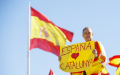 西班牙各地民众参加集会呼吁统一                                      独立运动造成加泰罗尼亚负面经济效应