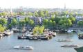 长期以来，荷兰对商界人士一直持欢迎态度。英国“脱欧”后，阿姆斯特丹或取代伦敦成为欧洲新金融中心。图为阿姆斯特丹的城市风光。（维基百科）