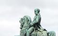 位于鲁昂的拿破仑一世雕像（Витольд Муратов/Wikimedia/CC-BY-SA-3.0）