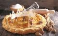 法国最常见的杏仁奶油馅酥皮国王饼（123RF）