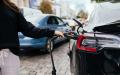 法政府去年底推出了电动汽车廉租服务，第一批有资格的租车者已可以从今年1月1日起下单。（123RF）