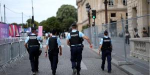 2024巴黎奥运，法国为奥运部署逾45000名警力、10000名士兵、2000名民间安全人员，为承平时期史无前例的维安行动。(图片来源：Carl Recine/Getty Images)