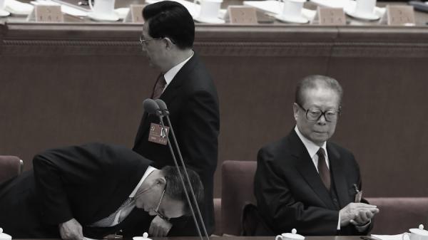 胡锦涛在位时江泽民大肆干政。（图片来源：Feng Li/Getty Images）