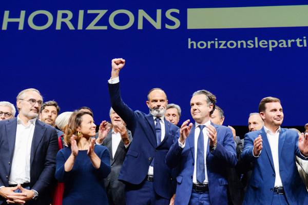 10月9日法国前总理，也是现任的勒阿弗尔（Le Havre）市长菲利普（Edouard Philippe）正式宣布组建新党“地平线”（Horizons）（JEAN-FRANCOIS MONIER/Getty Images）