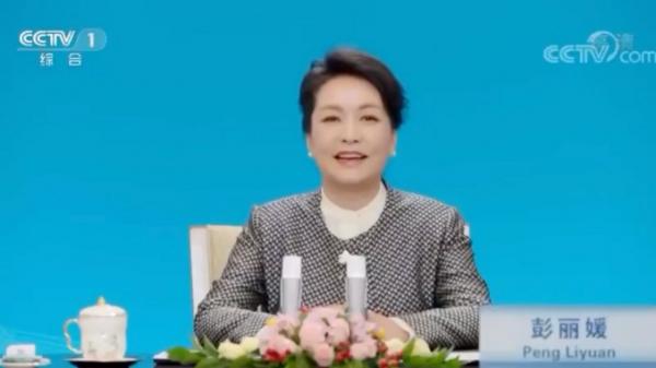 近日传出习近平夫人彭丽媛得知“8孩母”事件后也很震惊。