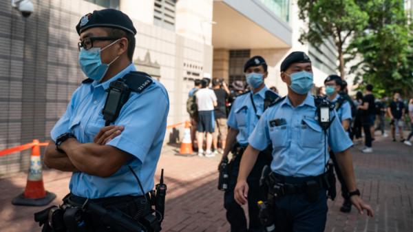 3月香港有6、7宗警员犯案的报导，网友指警员犯案率比市民还高。（图片来源：Getty Images）