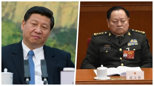 图为中共领导人习近平（左）和中共中央军委副主席张又侠（右）。