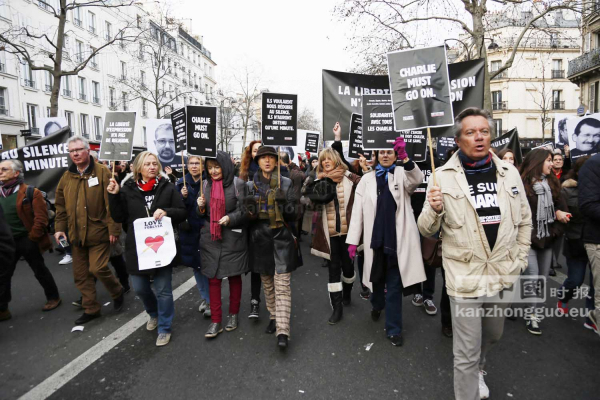 巴黎反恐大游行150万人 史无前例 (图组1) La plus grande manifestation enregistrée dans l'histoire de France (I)