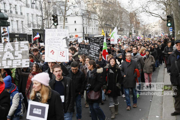 巴黎反恐大游行150万人 史无前例 (图组1) La plus grande manifestation enregistrée dans l'histoire de France (I)