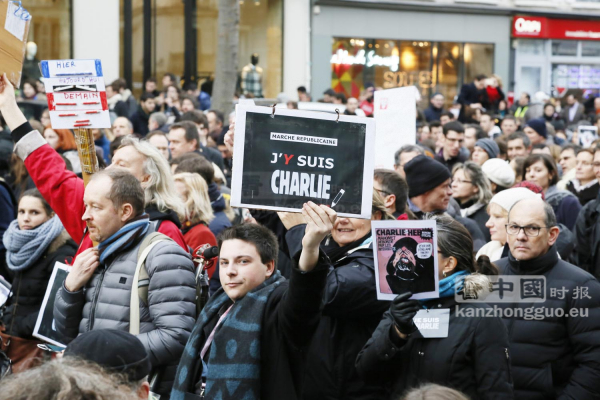 巴黎反恐大游行150万人 史无前例 (图组1) La plus grande manifestation enregistrée dans l'histoire de France (I)