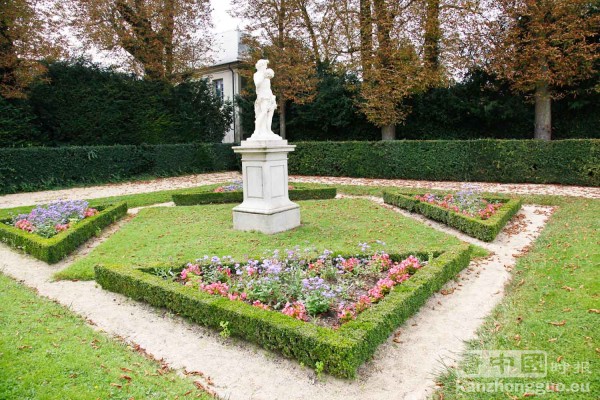 漫步香舒芒城堡花园 (Chateau de Champs-sur-Marne) 