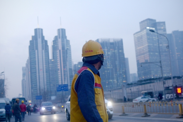 中国房地产行业正出现历史上最大的泡沫，上海等主要城市房地产价格持续上涨。（Getty images）