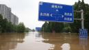 8月2日河北涿州暴雨后被淹没的街道。（图片来源：Getty Images）