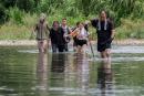 2023年9月21日，走线者穿越达连隘口（Darien Gap）进入巴拿马。（LUIS ACOSTA/AFP via Getty Images）