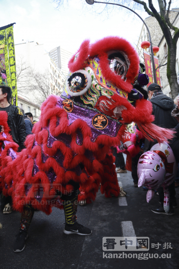 巴黎13区新年大游行(图组2)