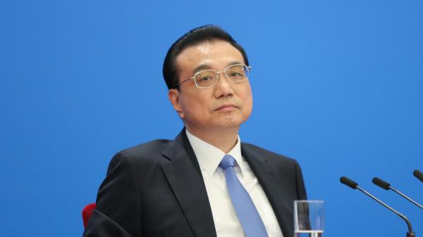 李克强日前签发文件,将“稳就业”摆在更加突出的位置,并以严厉口气要求各地防范因失业潮导致的群体性突发事件。(图片来源: Lintao Zhang/Getty Images)