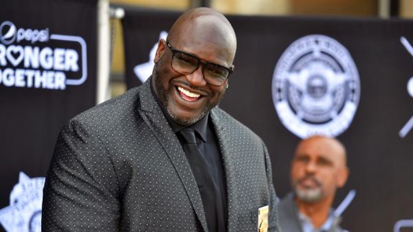 NBA球星“侠客”欧尼尔（Shaquille O'Neal）好做善事，他日前为一名陌生男子买下订婚戒指。(图片来源: Paras Griffin/Getty Images for Pepsi Stronger Together)