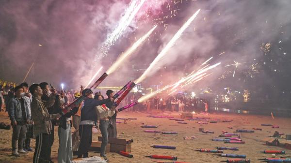 2023年1月1日，海南（HECTOR RETAMAL/AFP via Getty Images）