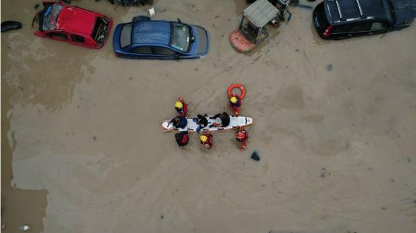 中国南方暴雨，城市看海（图片来源: Getty Images）