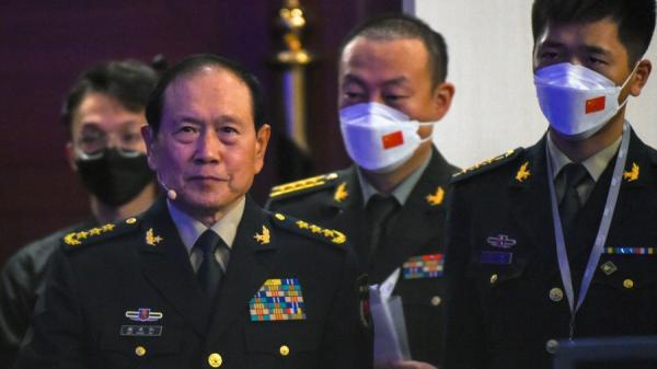 2022年6月12日 中共国防部长魏凤和(左)出席新加坡举行的香格里拉对话会